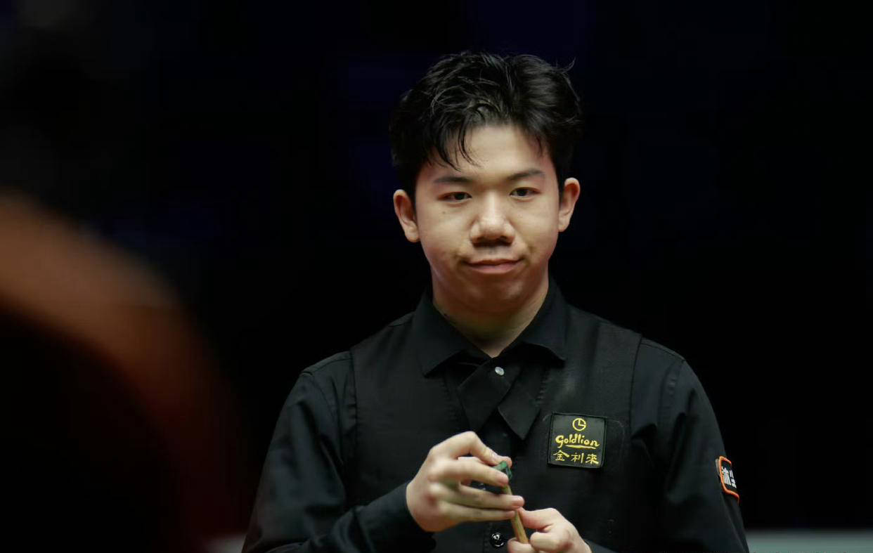 随着比赛的 随着比赛的