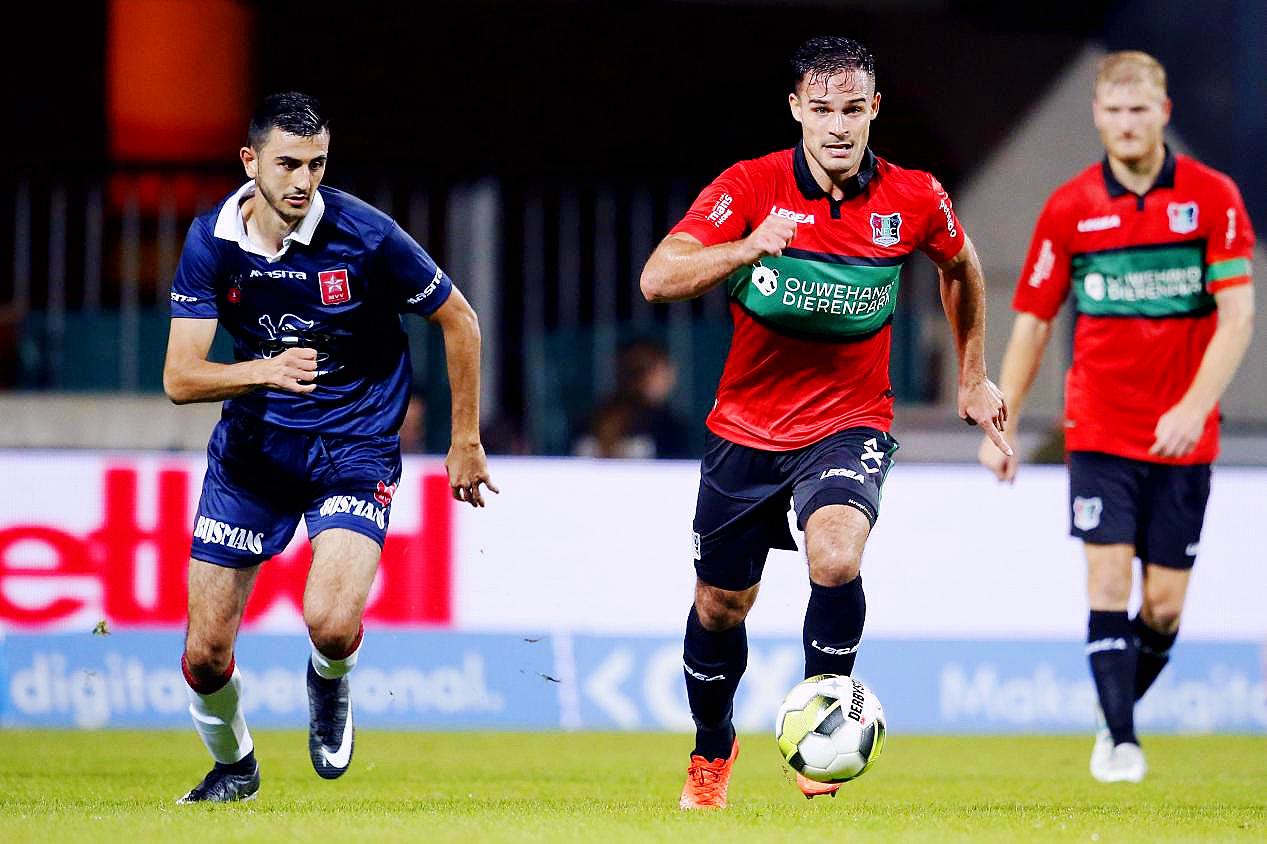 了很高的足 了很高的足