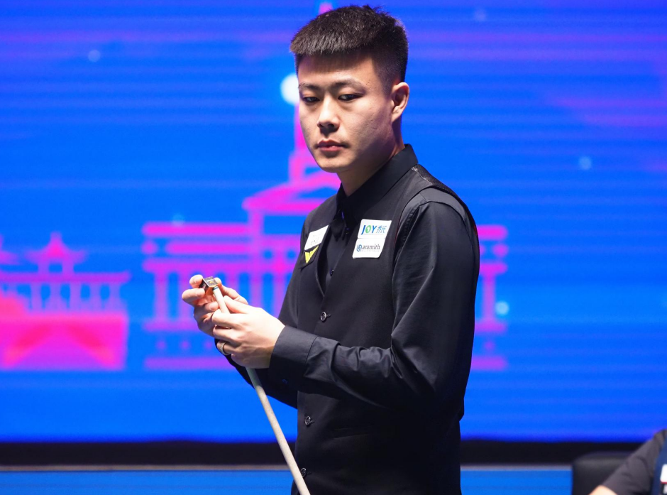 队重新聚焦 队重新聚焦